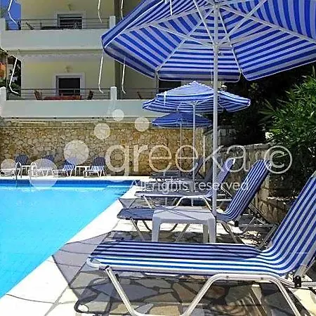 Hotell Geni Garden Katokhórion