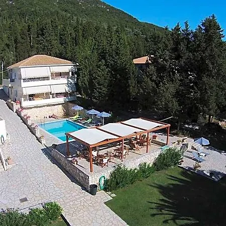 Hotell Geni Garden Katokhórion
